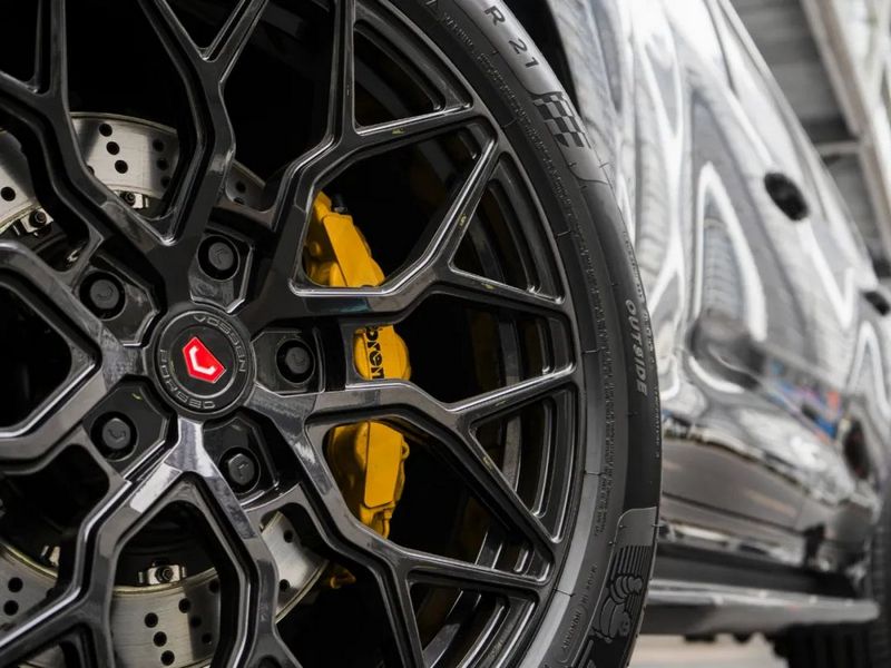 VOSSEN 2.jpg